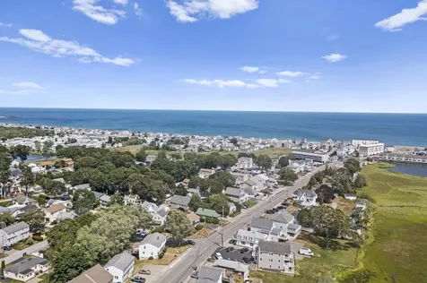 14 Atlantic Avenue Hampton NH 03842