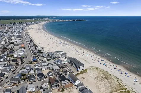 14 Atlantic Avenue Hampton NH 03842