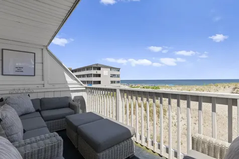 14 Atlantic Avenue Hampton NH 03842