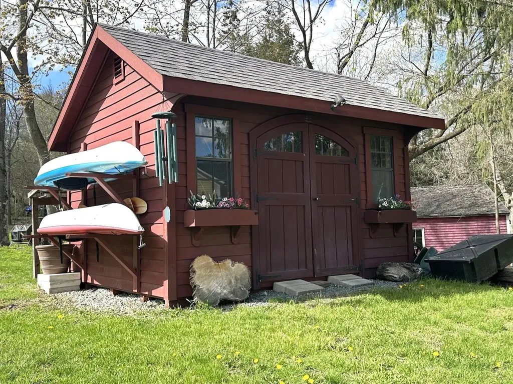 175 Creek Road Castleton VT 05735