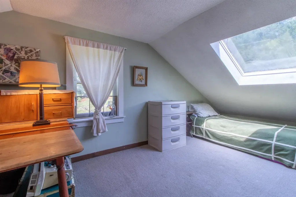 160 Heritage Lane Lyndon VT 05851