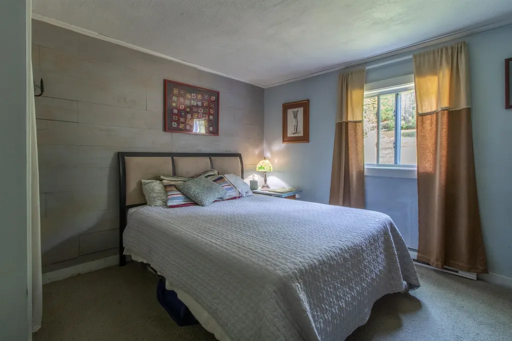 160 Heritage Lane Lyndon VT 05851