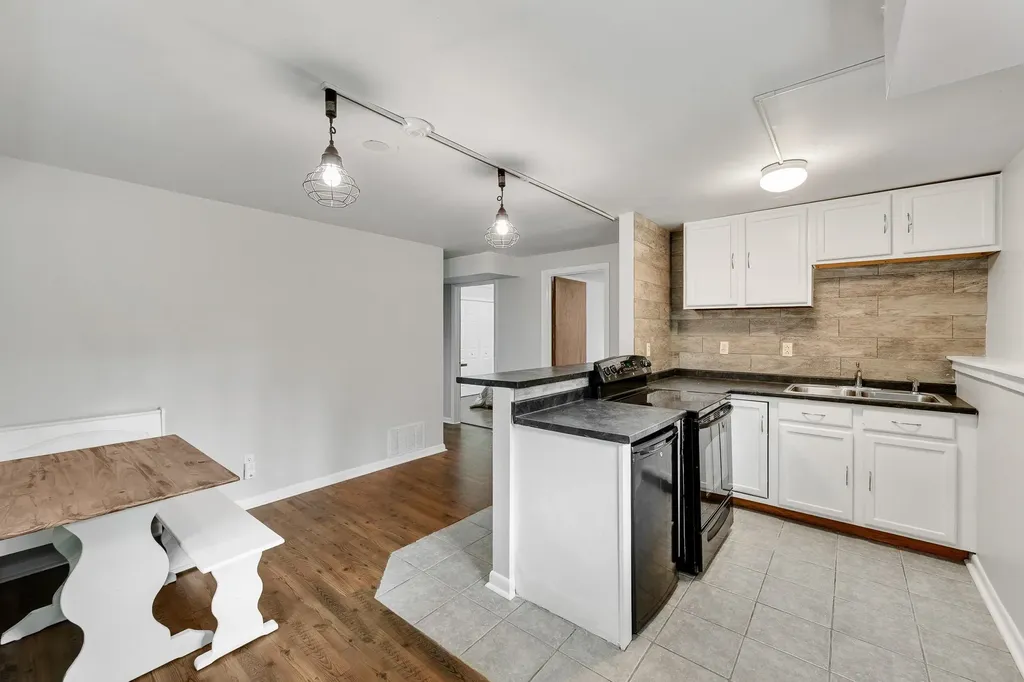 8 Cook Lane Westford VT 05494