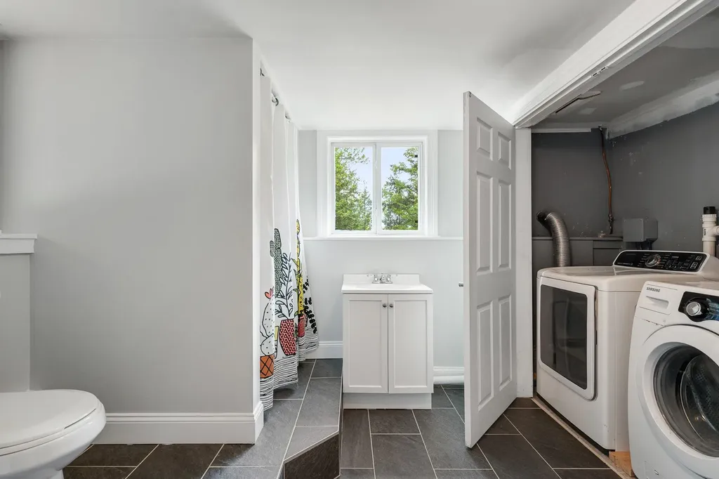 8 Cook Lane Westford VT 05494
