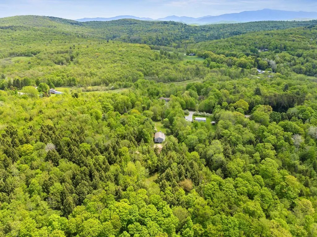 8 Cook Lane Westford VT 05494