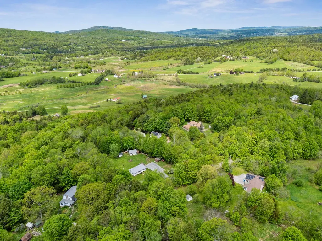 8 Cook Lane Westford VT 05494
