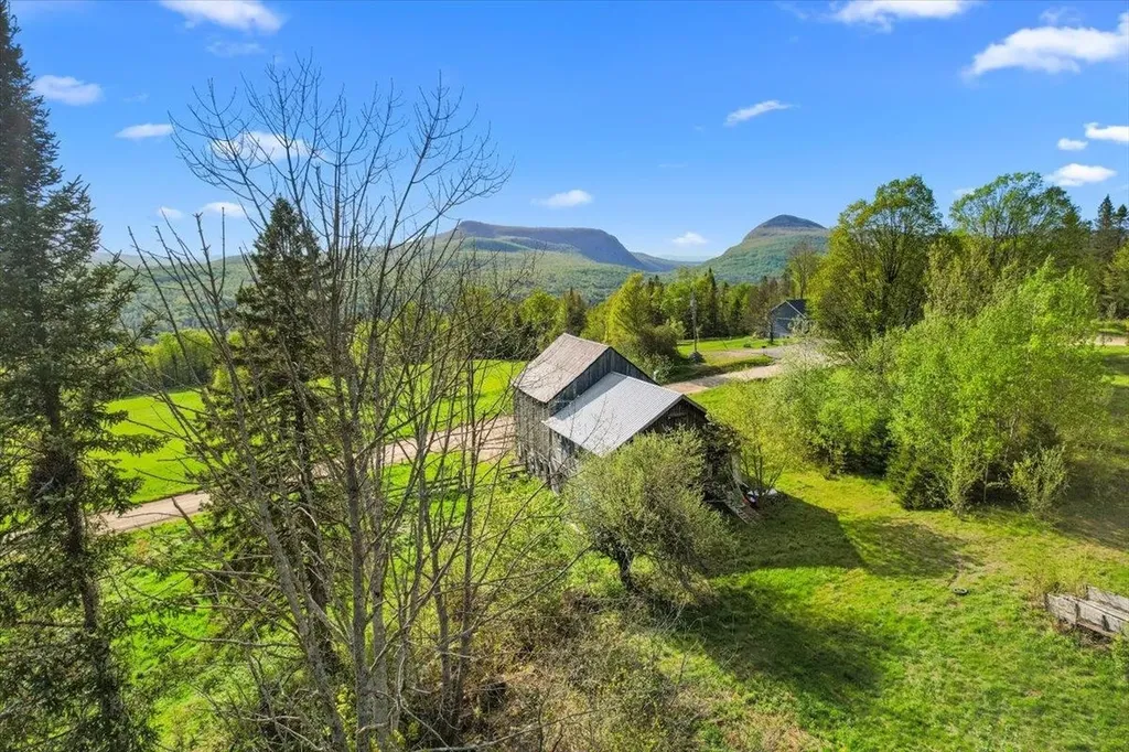 2354 East Ridge Road Sutton VT 05871