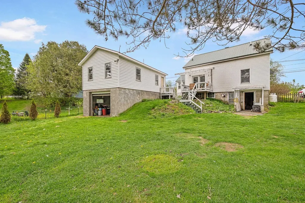 62 Bridge Street Colebrook NH 03576