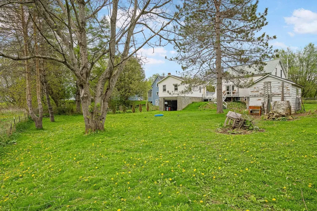 62 Bridge Street Colebrook NH 03576