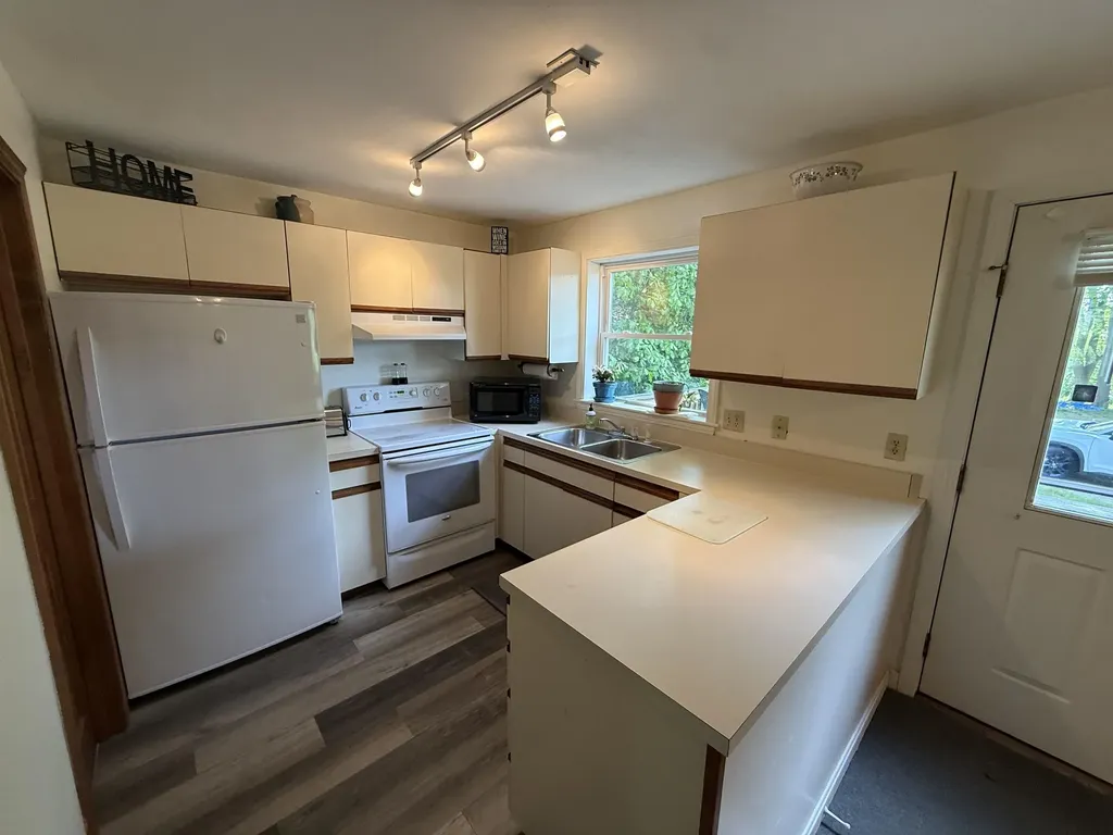 59 Portland Avenue Dover NH 03820
