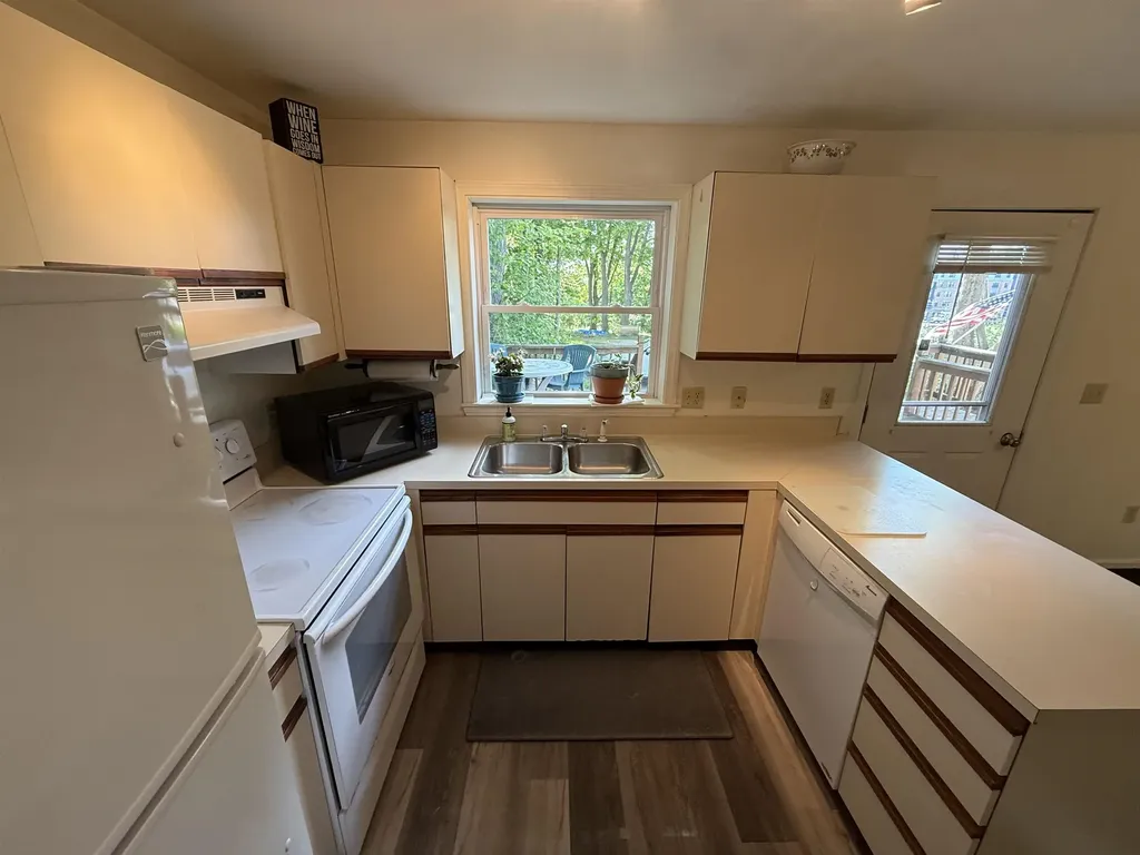 59 Portland Avenue Dover NH 03820