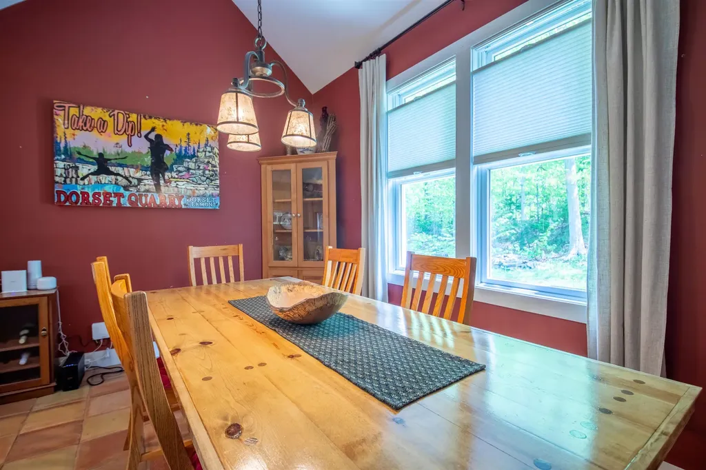 53 Country Lane Wardsboro VT 05360