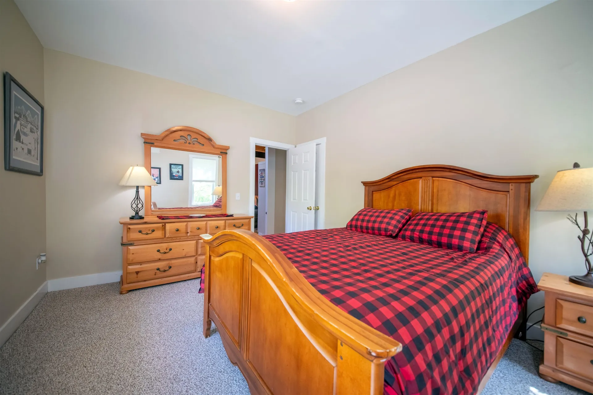 53 Country Lane Wardsboro VT 05360