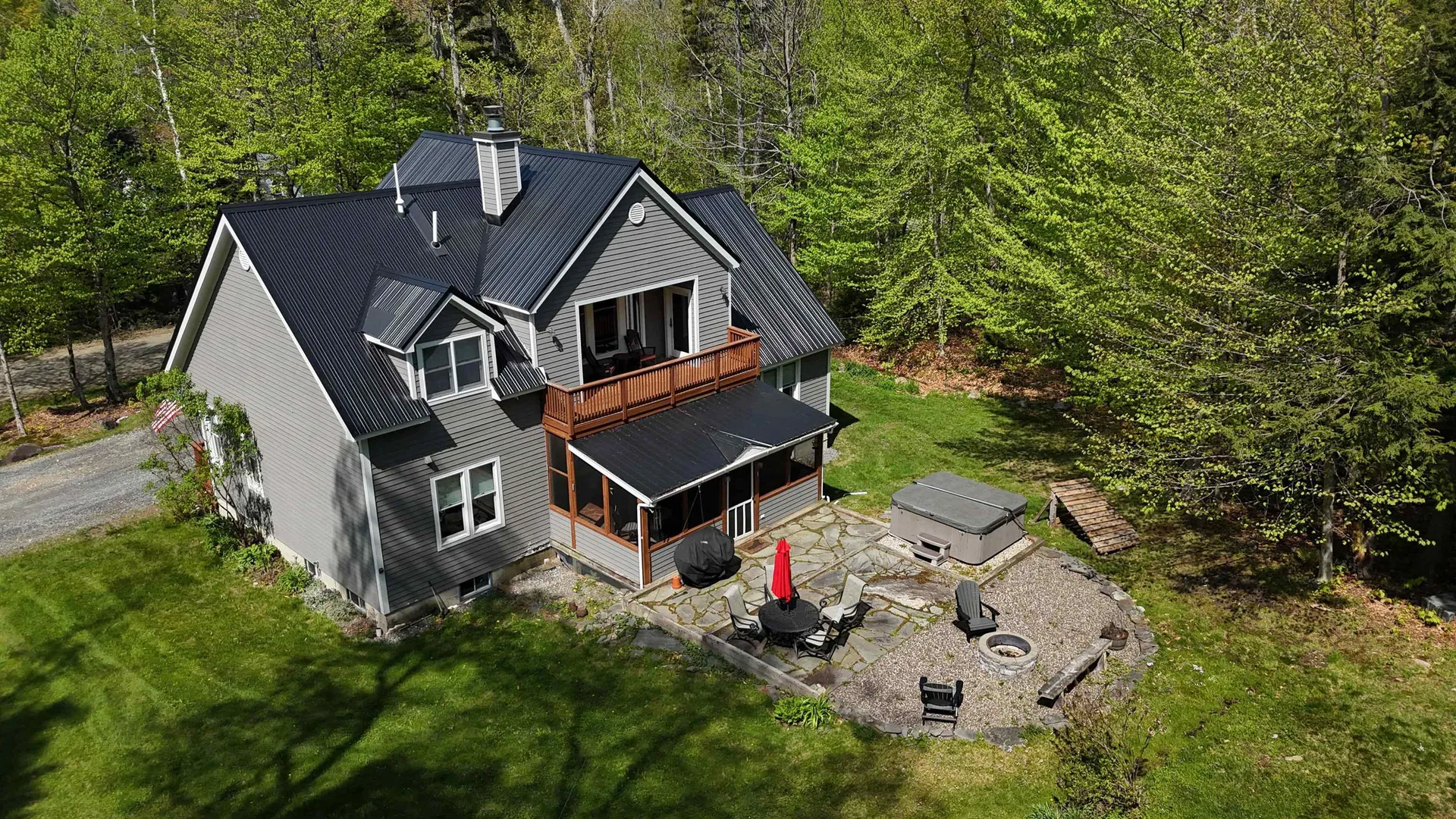 53 Country Lane Wardsboro VT 05360