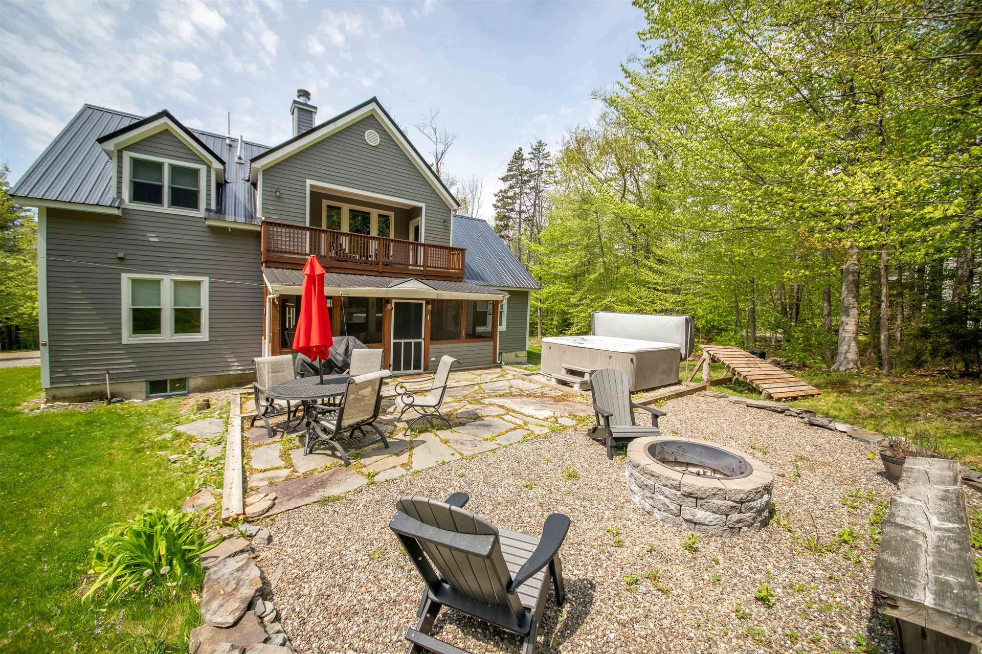 53 Country Lane Wardsboro VT 05360