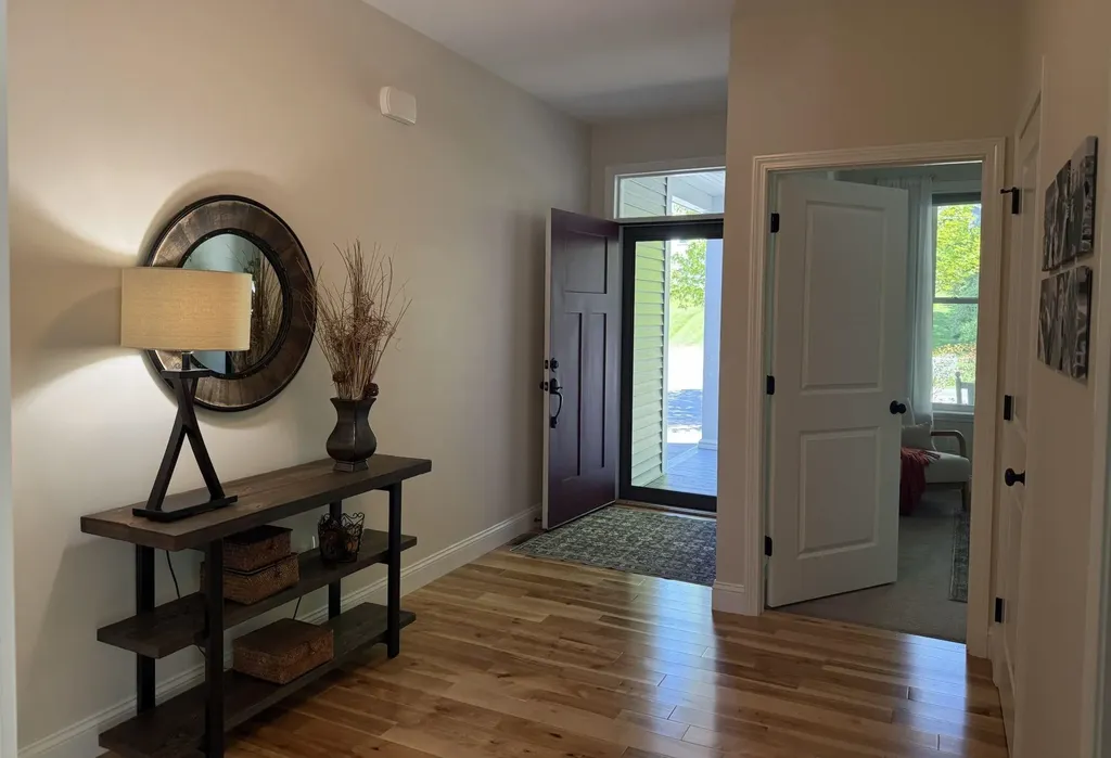 68 Laurentide Lane South Burlington VT 05403