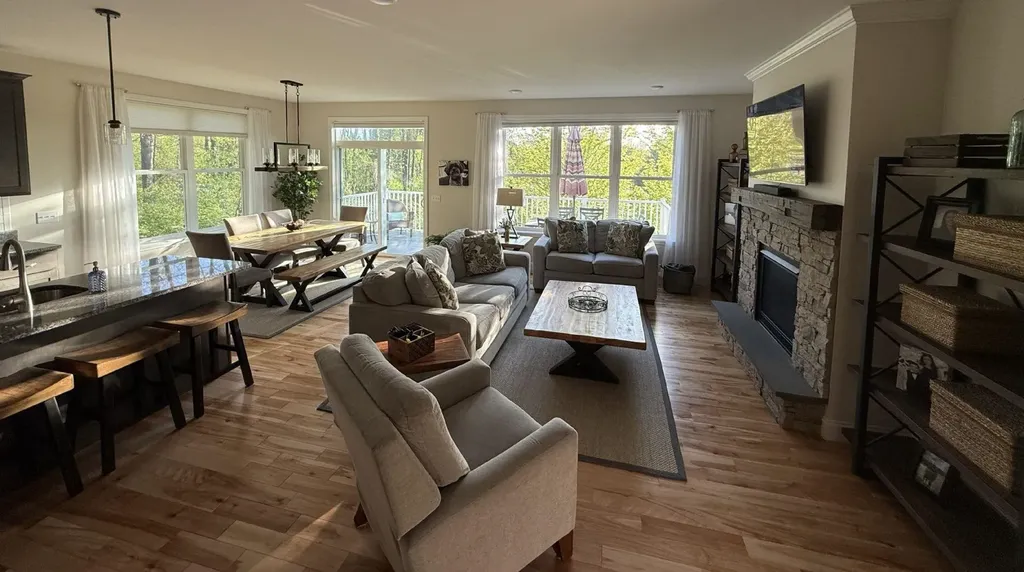 68 Laurentide Lane South Burlington VT 05403
