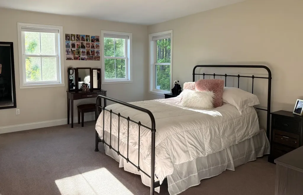 68 Laurentide Lane South Burlington VT 05403