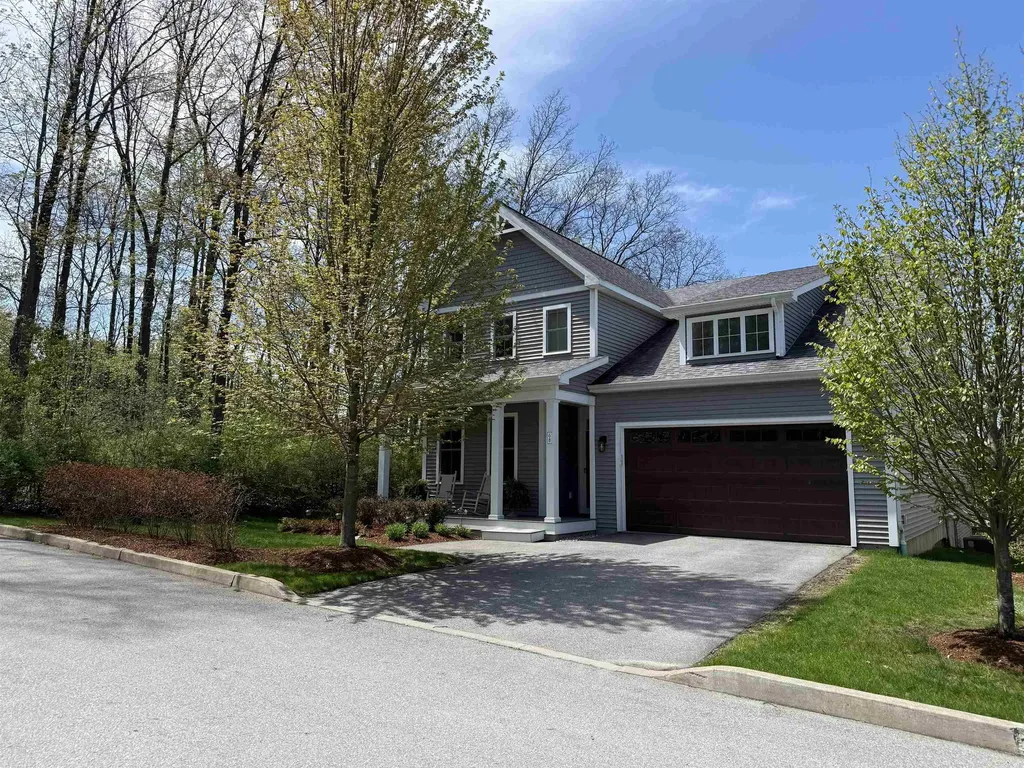 68 Laurentide Lane South Burlington VT 05403