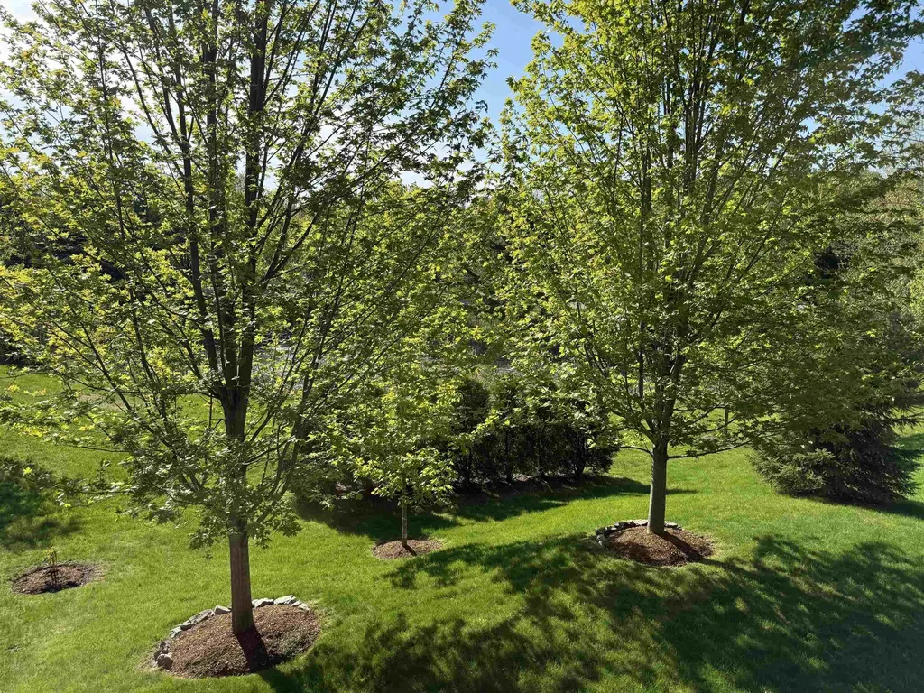 68 Laurentide Lane South Burlington VT 05403