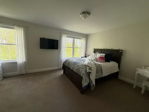 68 Laurentide Lane South Burlington VT 05403