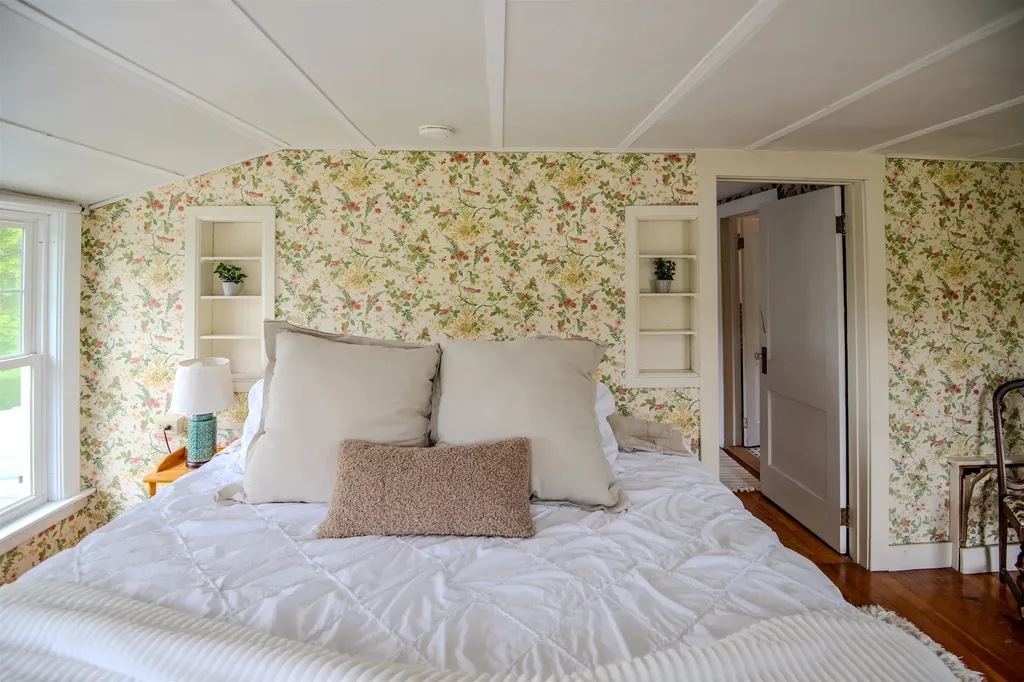 191 Route 100 North Ludlow VT 05149