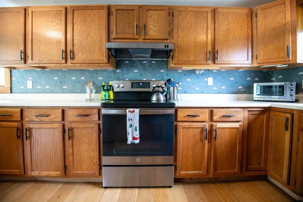 191 Route 100 North Ludlow VT 05149