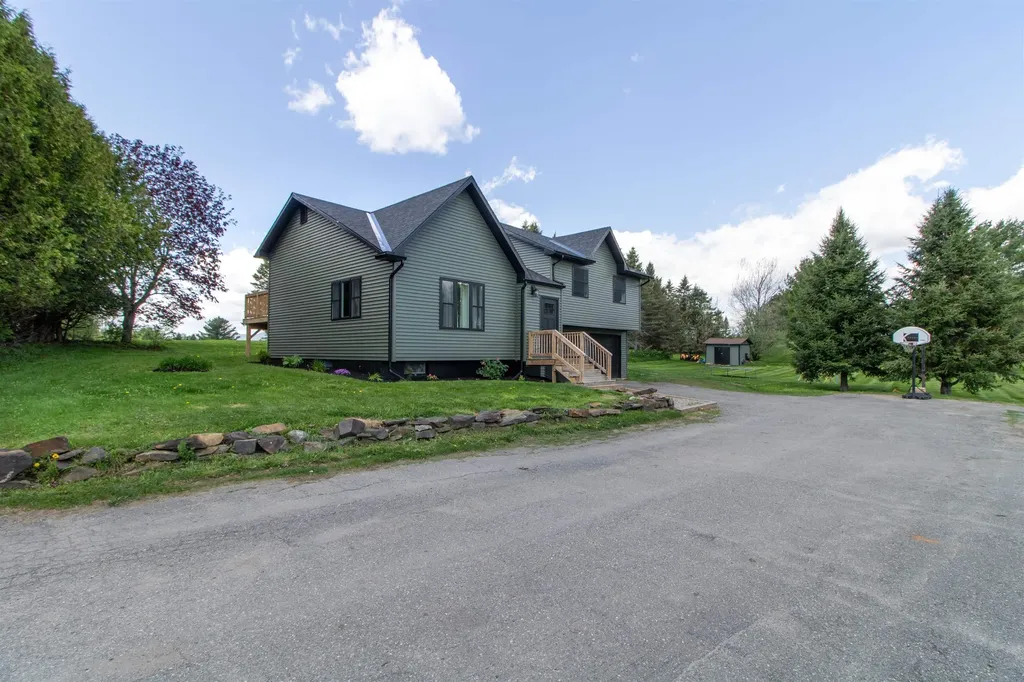 287 Lakeview Drive Derby VT 05829