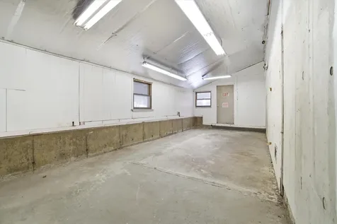 158 Greeley Street Hudson NH 03051