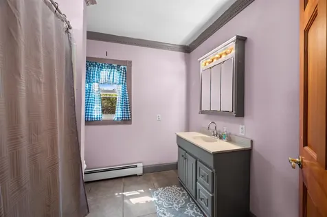 11 William Street Somersworth NH 03878