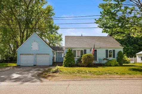 11 William Street Somersworth NH 03878