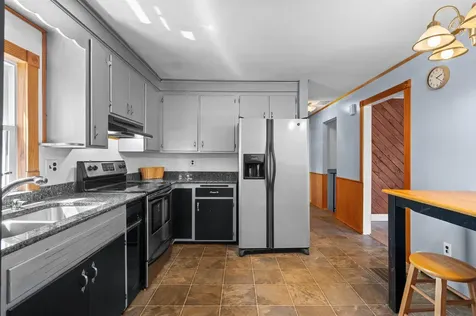 11 William Street Somersworth NH 03878