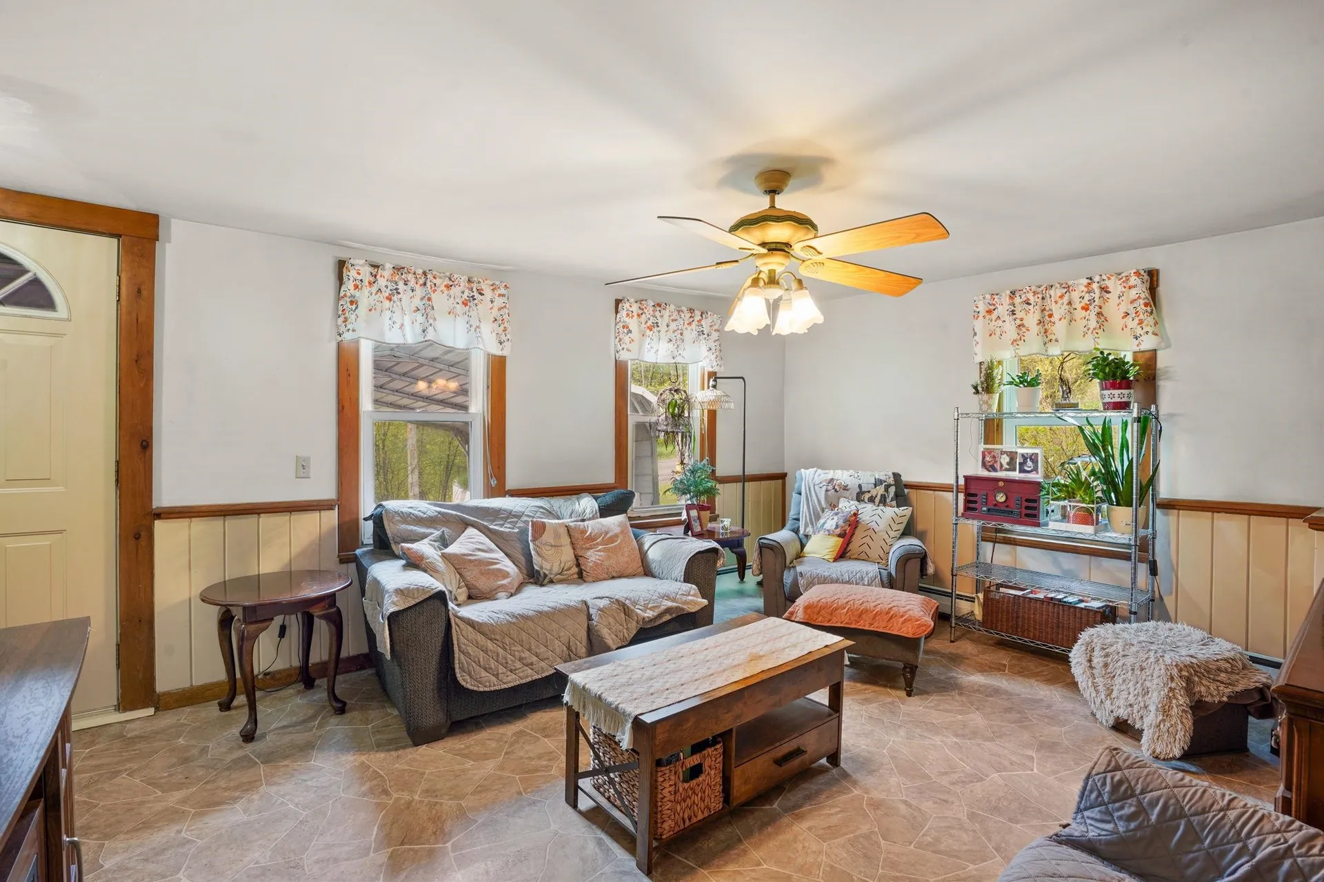 26 Baine Road Marlow NH 03456