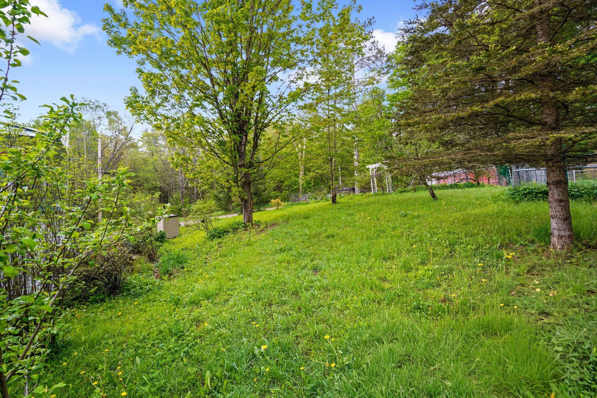 26 Baine Road Marlow NH 03456