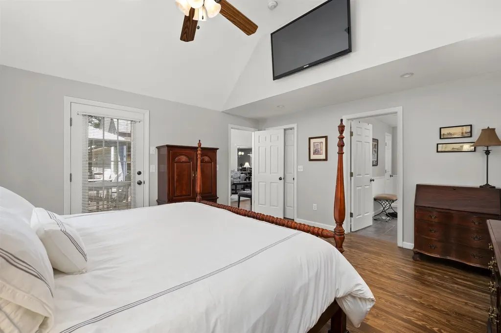64 Long Bay Drive Laconia NH 03246