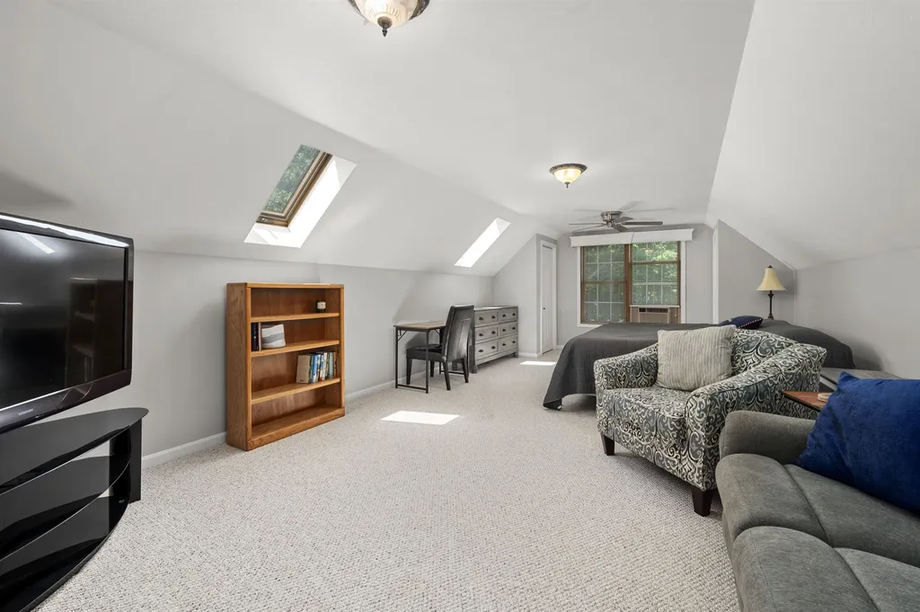 64 Long Bay Drive Laconia NH 03246