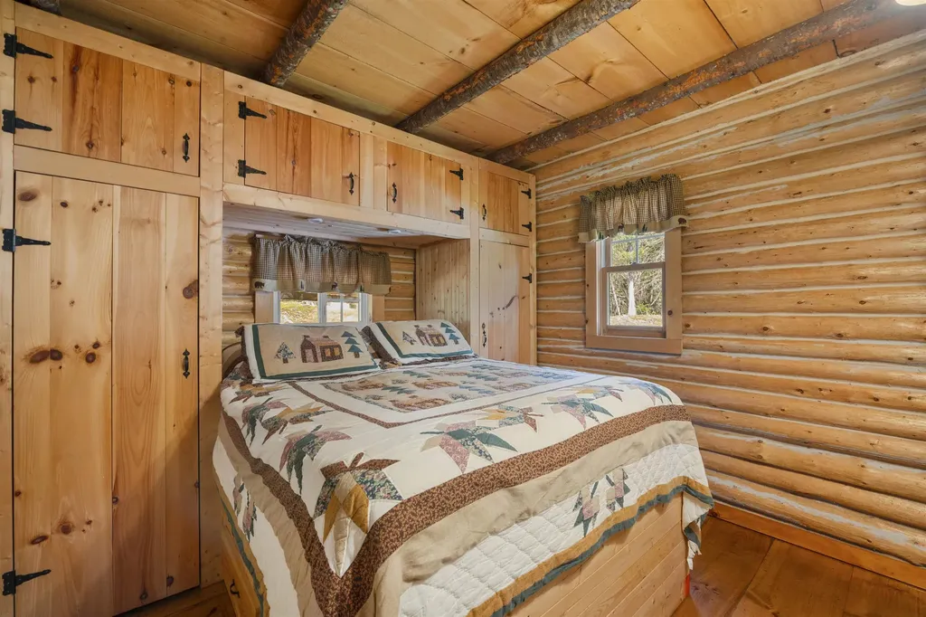 505 Hill Road Pittsburg NH 03592