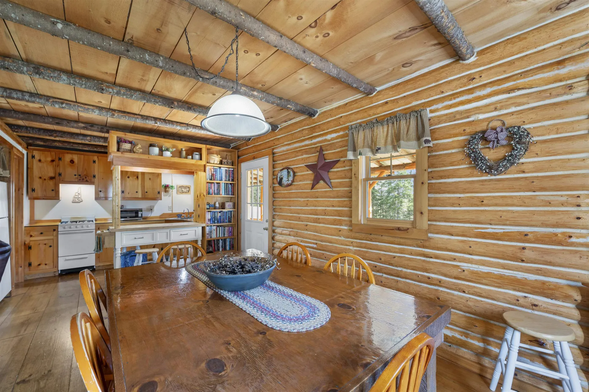 505 Hill Road Pittsburg NH 03592