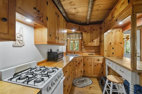 505 Hill Road Pittsburg NH 03592