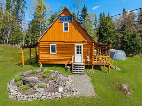 505 Hill Road Pittsburg NH 03592