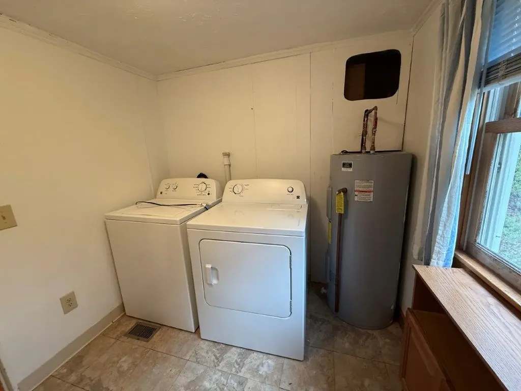 48 Spa Road Danbury NH 03230