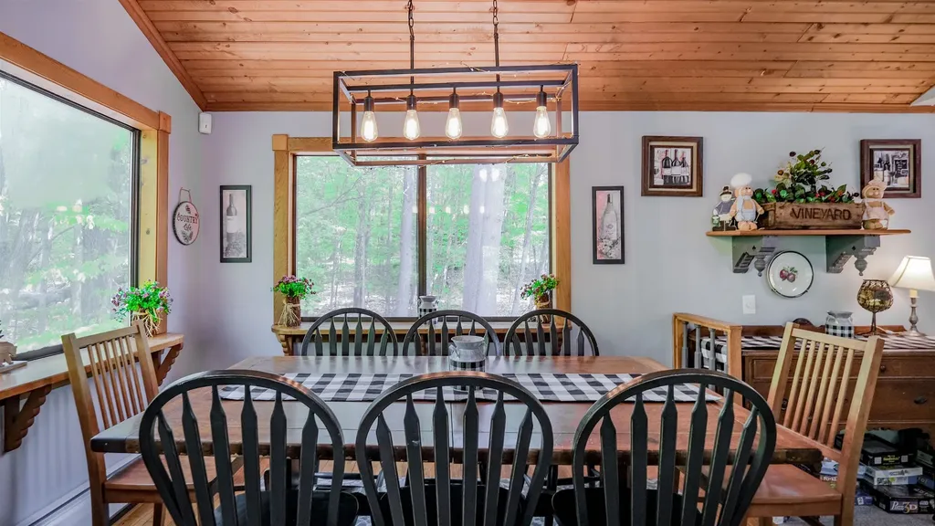20 Gill Terrace Ludlow VT 05149