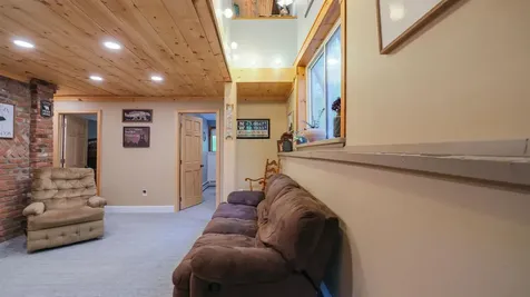 20 Gill Terrace Ludlow VT 05149