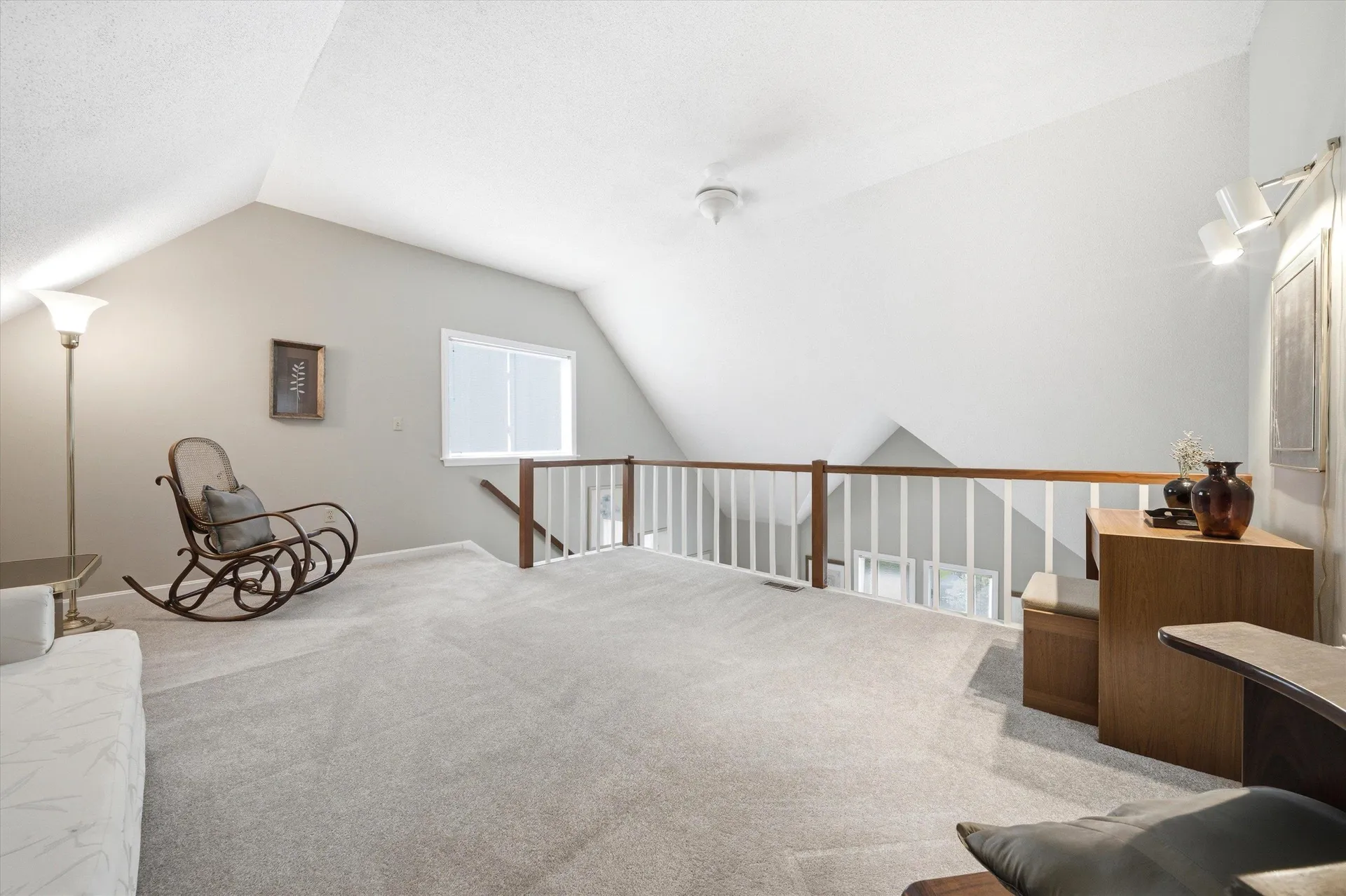 16 Salisbury Road Nashua NH 03064