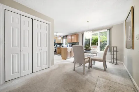 16 Salisbury Road Nashua NH 03064