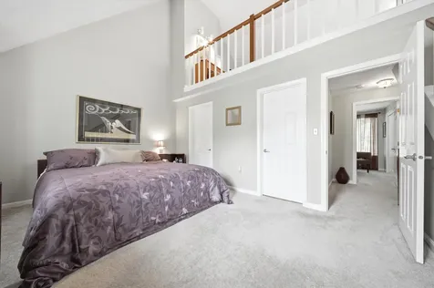 16 Salisbury Road Nashua NH 03064