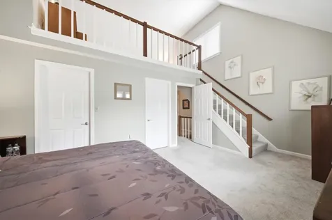 16 Salisbury Road Nashua NH 03064