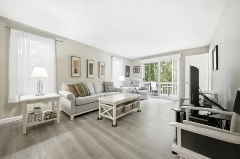16 Salisbury Road Nashua NH 03064