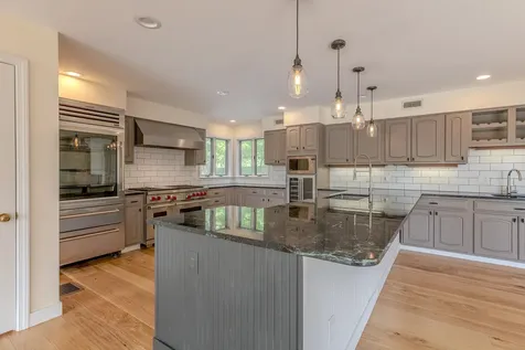 39 Eagle Ridge Dorset VT 05251