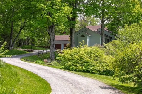 39 Eagle Ridge Dorset VT 05251